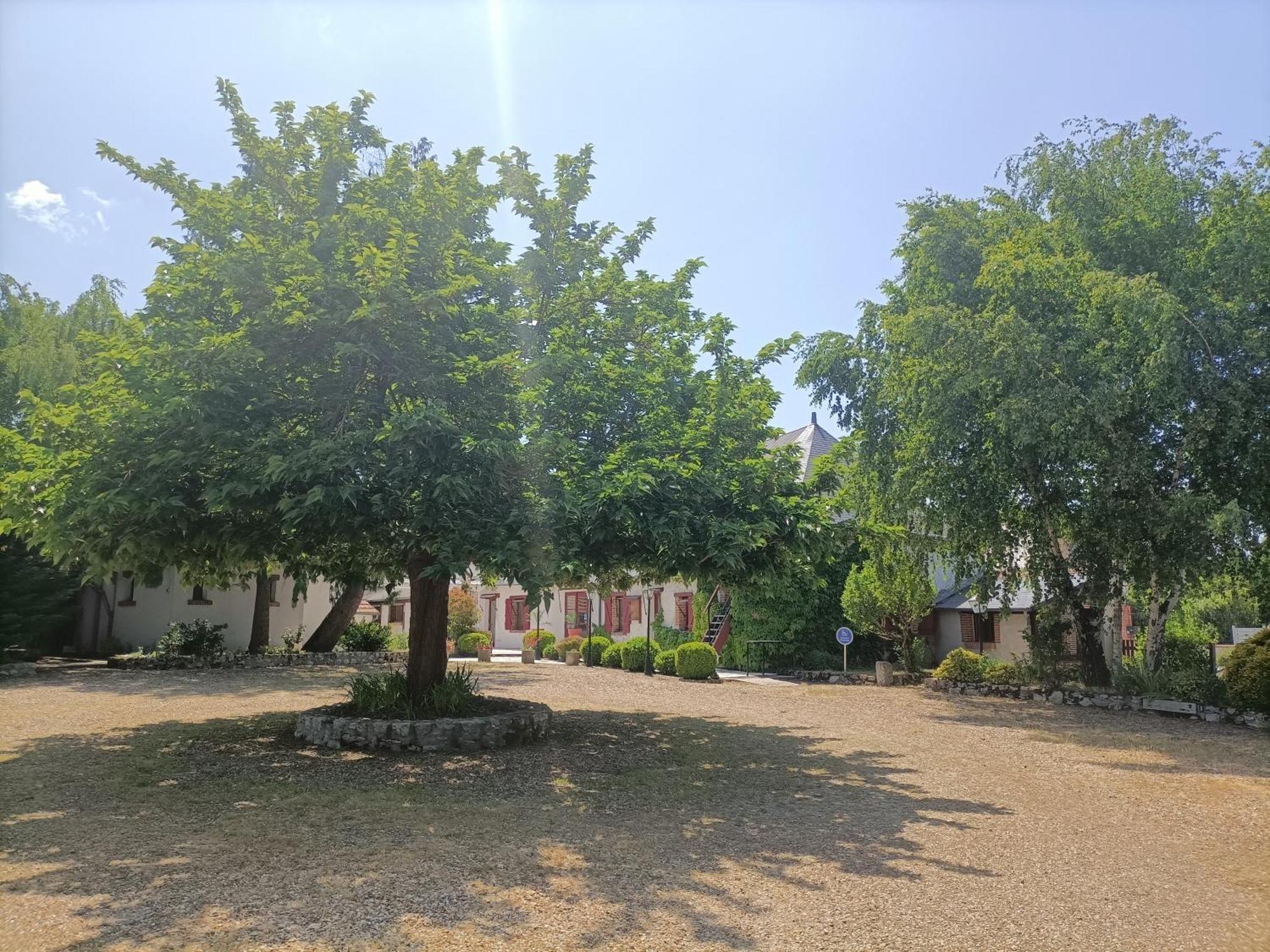 L'Escale Solognote Apartment Tour-en-Sologne Exterior photo